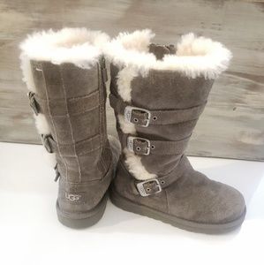 Girls UGGS size 13.